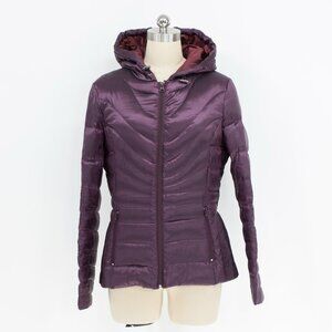 Bernardo Packable Goose Down Hooded Jacket — Plum Purple — Size S